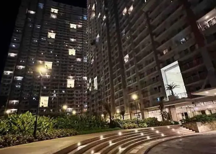 Minimalist Staycation Near Cubao, Ateneo Apartment