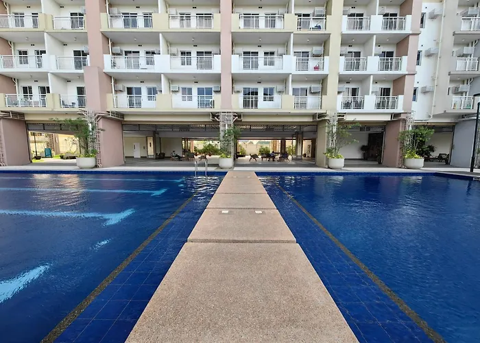 Minimalist Staycation Near Cubao, Ateneo