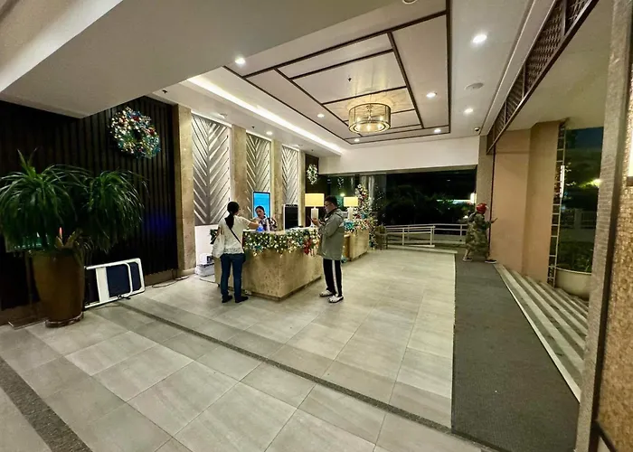 Minimalist Staycation Near Cubao, Ateneo Manila