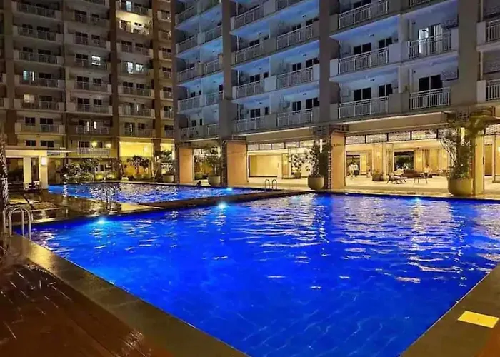 Minimalist Staycation Near Cubao, Ateneo Apartment *