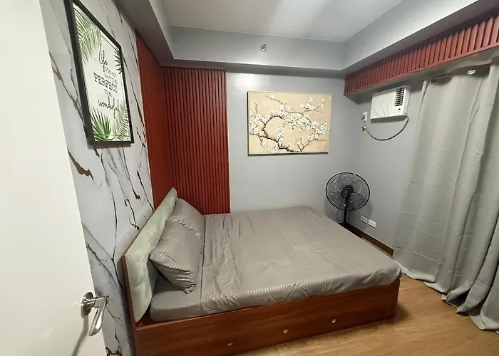 Minimalist Staycation Near Cubao, Ateneo * Manila
