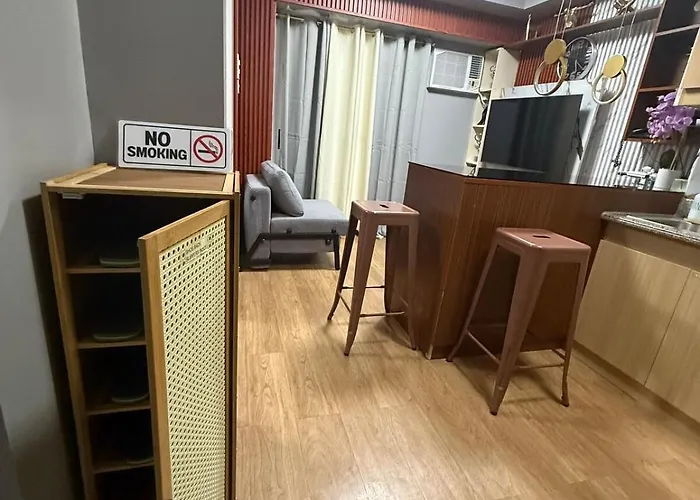 Minimalist Staycation Near Cubao, Ateneo Apartment *